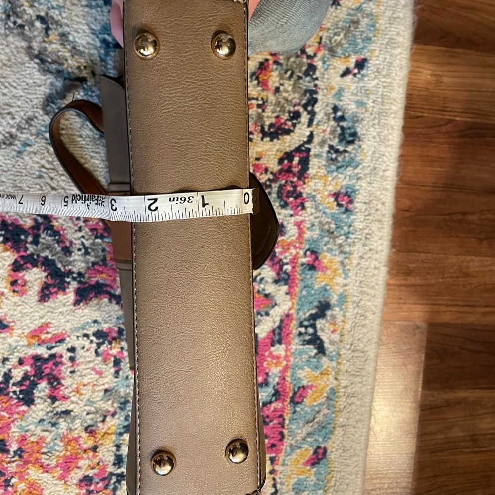 Cross Body Purse - Picture 4 of 6